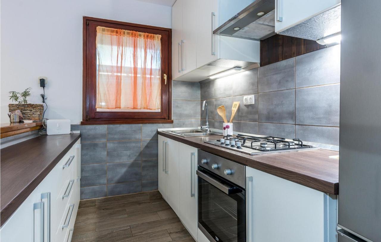 Nice Home In Jezera With Wifi Dış mekan fotoğraf